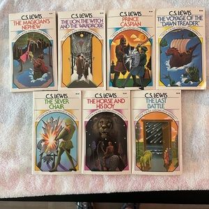 Chronicles of Narnia Set of 7 Paperbacks - 1970 Collier